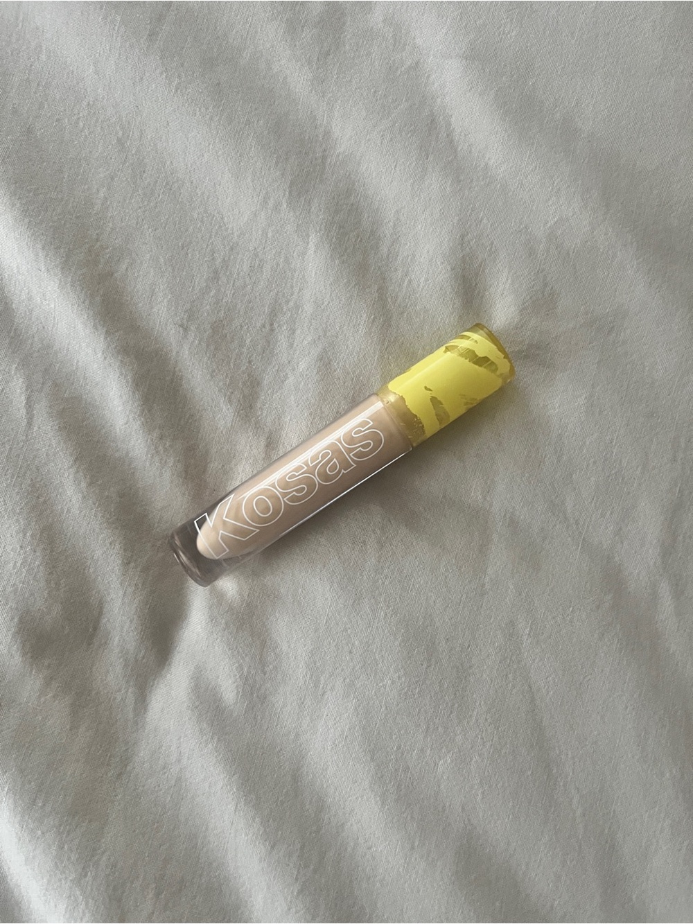 Kosas Revealer Super Creamy + Brightening Concealer in “05W”
